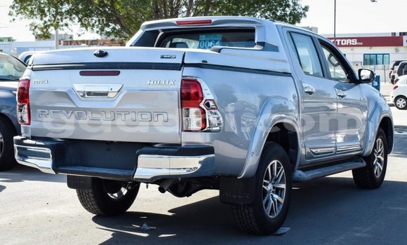اشتري Imported Toyota Hilux آخر سيارة في Import - Dubai في الصومال اشتري Imported Toyota Hilux آخر سيارة في Import - Dubai في الصومال
