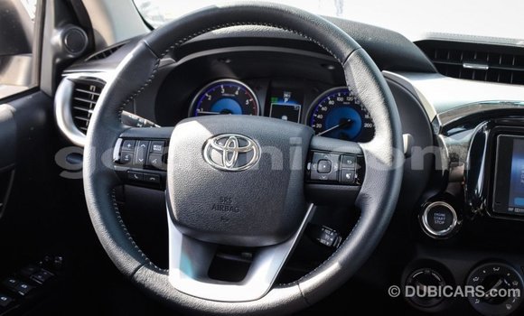 اشتري Imported Toyota Hilux آخر سيارة في Import - Dubai في الصومال اشتري Imported Toyota Hilux آخر سيارة في Import - Dubai في الصومال