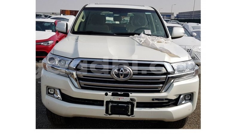 Big with watermark toyota land cruiser somalia import dubai 4021