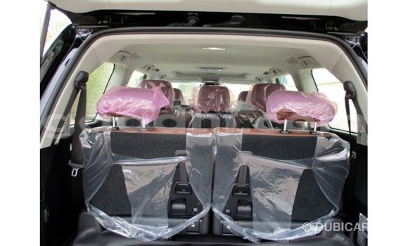 ይግዙ Imported Toyota Land Cruiser ጥቁር መኪና በ Import - Dubai በ ሶማሊያ ይግዙ Imported Toyota Land Cruiser ጥቁር መኪና በ Import - Dubai በ ሶማሊያ