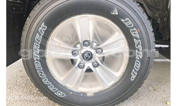 ይግዙ Imported Toyota Land Cruiser ጥቁር መኪና በ Import - Dubai በ ሶማሊያ ይግዙ Imported Toyota Land Cruiser ጥቁር መኪና በ Import - Dubai በ ሶማሊያ