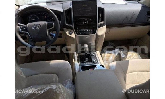 اشتري Imported Toyota Land Cruiser أسود سيارة في Import - Dubai في الصومال اشتري Imported Toyota Land Cruiser أسود سيارة في Import - Dubai في الصومال