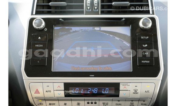 Nunua Imported Toyota Prado Nyeupe Gari ndani ya Import - Dubai nchini Somalia Nunua Imported Toyota Prado Nyeupe Gari ndani ya Import - Dubai nchini Somalia