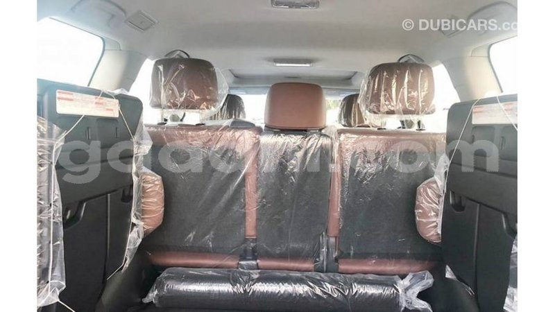 Big with watermark toyota land cruiser somalia import dubai 4047