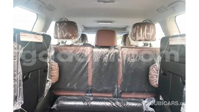 Big with watermark toyota land cruiser somalia import dubai 4047