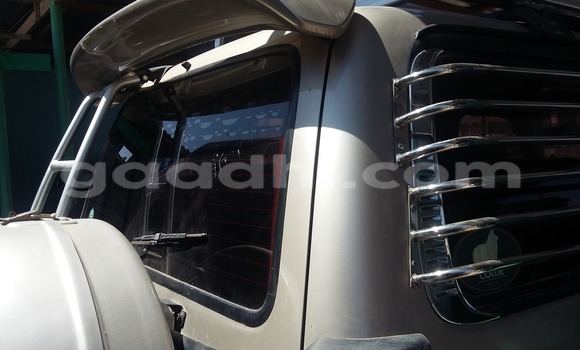 Oofamaa Toyota Land Cruiser Silver Makiinaa iti Hargeysa keessatti Somaliland keessatti Oofamaa Toyota Land Cruiser Silver Makiinaa iti Hargeysa keessatti Somaliland keessatti