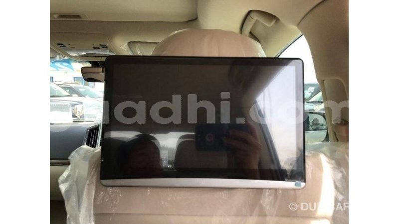 Big with watermark toyota land cruiser somalia import dubai 4054