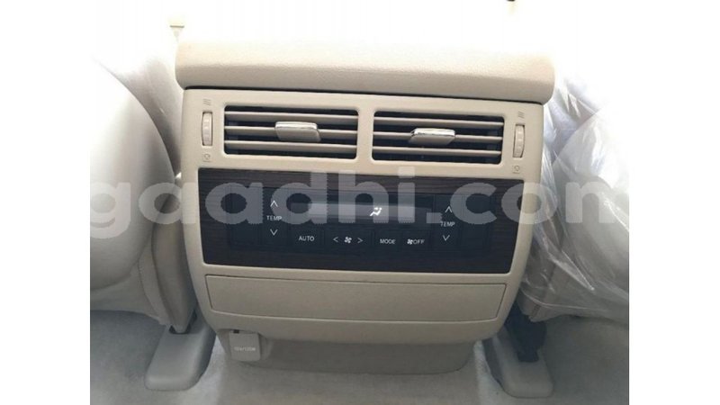 Big with watermark toyota land cruiser somalia import dubai 4054