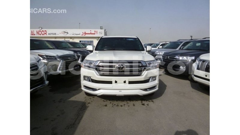 Big with watermark toyota land cruiser somalia import dubai 4056