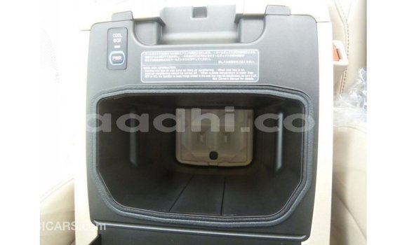 ይግዙ Imported Toyota Land Cruiser ጥቁር መኪና በ Import - Dubai በ ሶማሊያ ይግዙ Imported Toyota Land Cruiser ጥቁር መኪና በ Import - Dubai በ ሶማሊያ