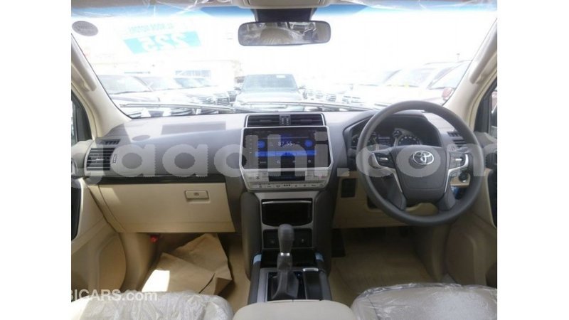 Big with watermark toyota prado somalia import dubai 4062