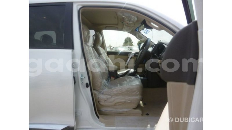 Big with watermark toyota prado somalia import dubai 4062