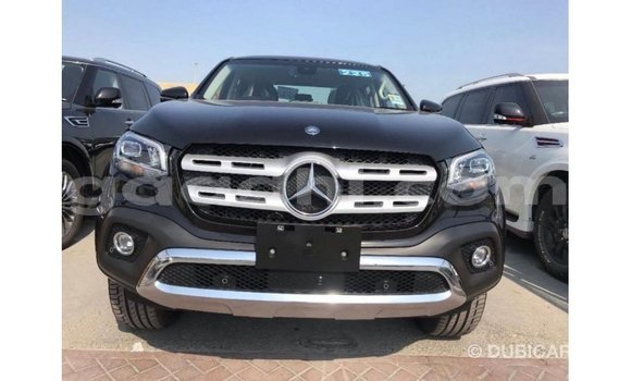 ይግዙ Imported Mercedes-Benz 250 ጥቁር መኪና በ Import - Dubai በ ሶማሊያ ይግዙ Imported Mercedes-Benz 250 ጥቁር መኪና በ Import - Dubai በ ሶማሊያ