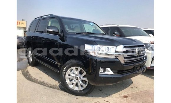 ይግዙ Imported Toyota Land Cruiser ጥቁር መኪና በ Import - Dubai በ ሶማሊያ ይግዙ Imported Toyota Land Cruiser ጥቁር መኪና በ Import - Dubai በ ሶማሊያ