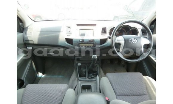 ይግዙ Imported Toyota Hilux ጥቁር መኪና በ Import - Dubai በ ሶማሊያ ይግዙ Imported Toyota Hilux ጥቁር መኪና በ Import - Dubai በ ሶማሊያ