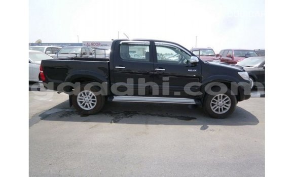 ይግዙ Imported Toyota Hilux ጥቁር መኪና በ Import - Dubai በ ሶማሊያ ይግዙ Imported Toyota Hilux ጥቁር መኪና በ Import - Dubai በ ሶማሊያ