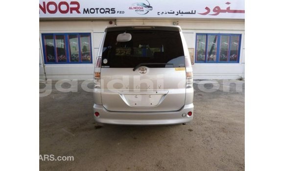 Acheter Import Voiture Toyota Voxy Autre à Import - Dubai, Somalie Acheter Import Voiture Toyota Voxy Autre à Import - Dubai, Somalie