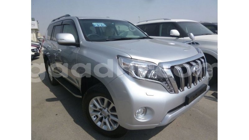 Big with watermark toyota prado somalia import dubai 4084