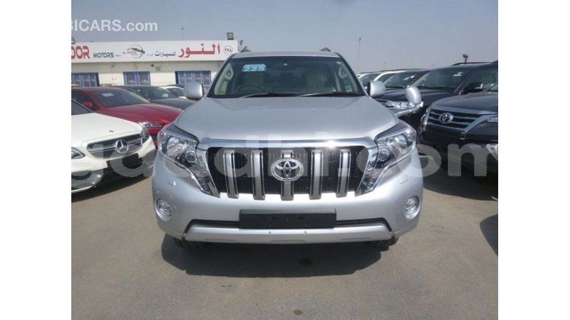 Big with watermark toyota prado somalia import dubai 4084