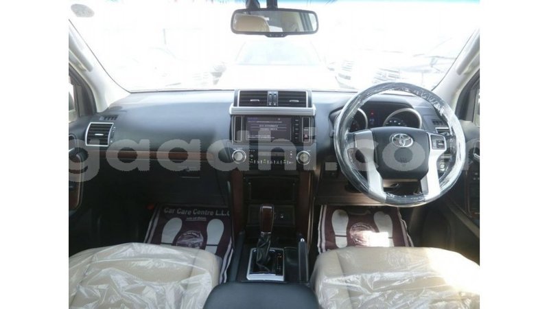 Big with watermark toyota prado somalia import dubai 4084