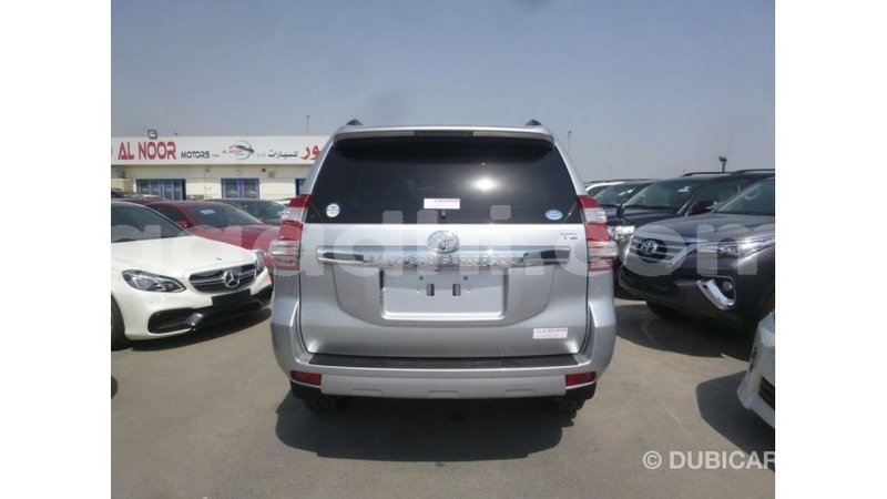 Big with watermark toyota prado somalia import dubai 4084