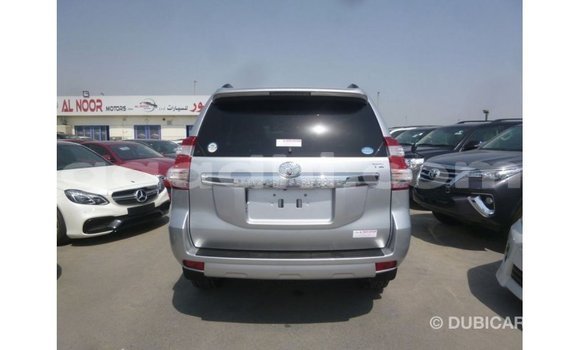 ይግዙ Imported Toyota Prado ሌላ መኪና በ Import - Dubai በ ሶማሊያ ይግዙ Imported Toyota Prado ሌላ መኪና በ Import - Dubai በ ሶማሊያ