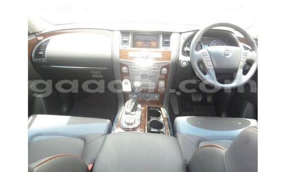 Acheter Import Voiture Nissan Patrol Noir à Import - Dubai, Somalie Acheter Import Voiture Nissan Patrol Noir à Import - Dubai, Somalie