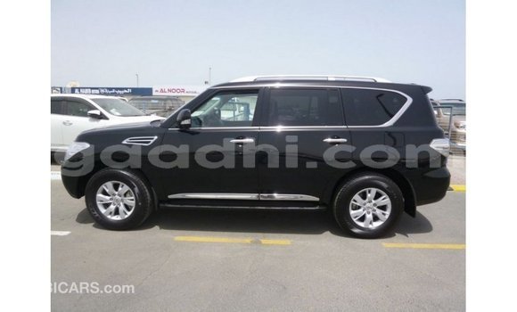 Acheter Import Voiture Nissan Patrol Noir à Import - Dubai, Somalie Acheter Import Voiture Nissan Patrol Noir à Import - Dubai, Somalie