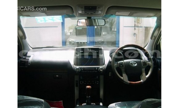 ይግዙ Imported Toyota Prado ሌላ መኪና በ Import - Dubai በ ሶማሊያ ይግዙ Imported Toyota Prado ሌላ መኪና በ Import - Dubai በ ሶማሊያ