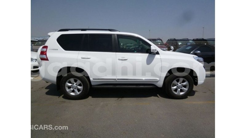 Big with watermark toyota prado somalia import dubai 4088