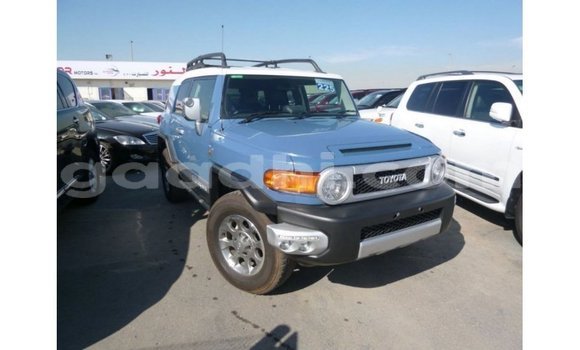 ይግዙ Imported Toyota FJ Cruiser ሰማያዊ መኪና በ Import - Dubai በ ሶማሊያ ይግዙ Imported Toyota FJ Cruiser ሰማያዊ መኪና በ Import - Dubai በ ሶማሊያ