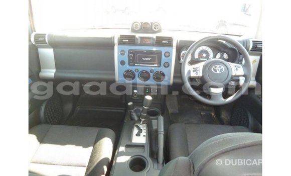 ይግዙ Imported Toyota FJ Cruiser ሰማያዊ መኪና በ Import - Dubai በ ሶማሊያ ይግዙ Imported Toyota FJ Cruiser ሰማያዊ መኪና በ Import - Dubai በ ሶማሊያ