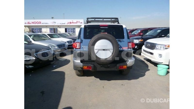 Big with watermark toyota fj cruiser somalia import dubai 4094