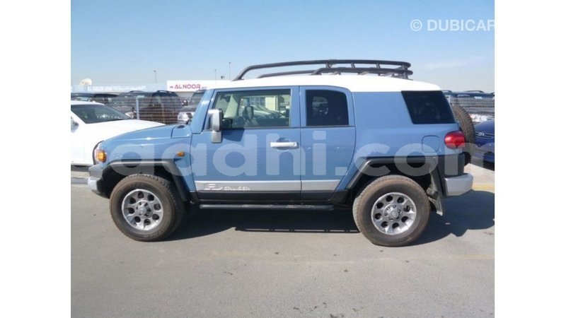 Big with watermark toyota fj cruiser somalia import dubai 4094