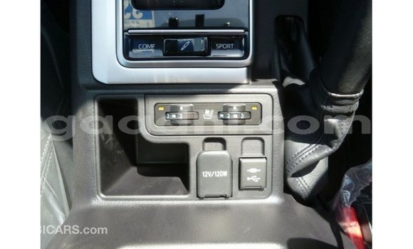Acheter Import Voiture Toyota Prado Autre à Import - Dubai, Somalie Acheter Import Voiture Toyota Prado Autre à Import - Dubai, Somalie