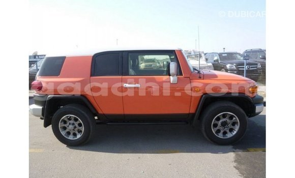 Acheter Import Voiture Toyota FJ Cruiser Autre à Import - Dubai, Somalie Acheter Import Voiture Toyota FJ Cruiser Autre à Import - Dubai, Somalie
