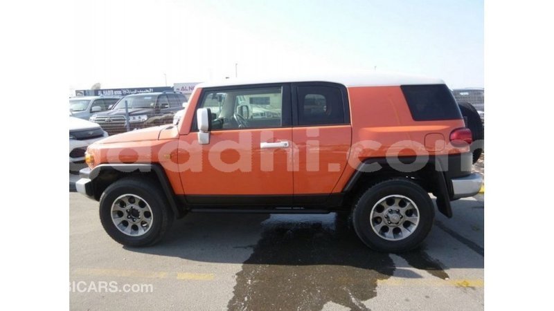 Big with watermark toyota fj cruiser somalia import dubai 4096