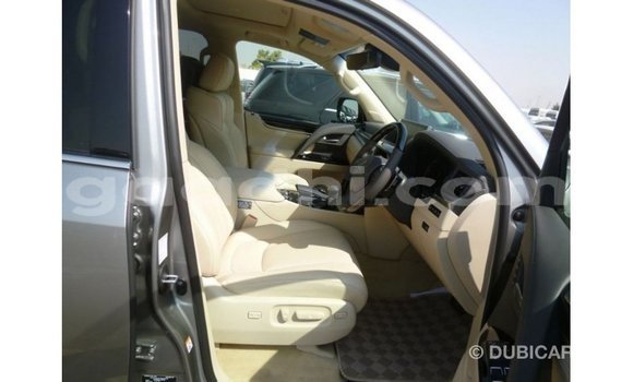 ይግዙ Imported Lexus LX ሌላ መኪና በ Import - Dubai በ ሶማሊያ ይግዙ Imported Lexus LX ሌላ መኪና በ Import - Dubai በ ሶማሊያ