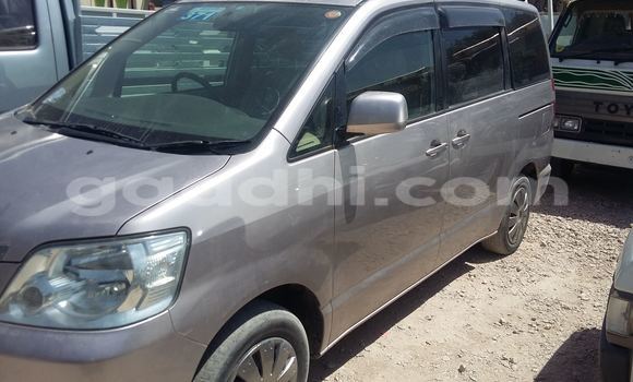 Oofamaa Toyota 4Runner Other Makiinaa iti Hargeysa keessatti Somaliland keessatti Oofamaa Toyota 4Runner Other Makiinaa iti Hargeysa keessatti Somaliland keessatti