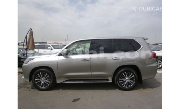 Acheter Import Voiture Lexus LX Autre à Import - Dubai, Somalie Acheter Import Voiture Lexus LX Autre à Import - Dubai, Somalie