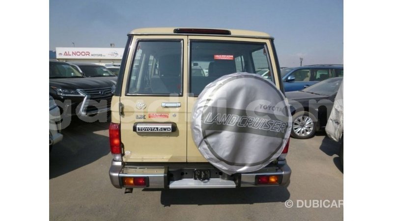 Big with watermark toyota land cruiser somalia import dubai 4103