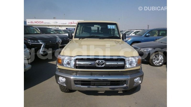 Big with watermark toyota land cruiser somalia import dubai 4103