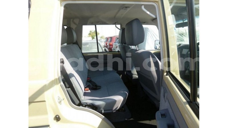 Big with watermark toyota land cruiser somalia import dubai 4103