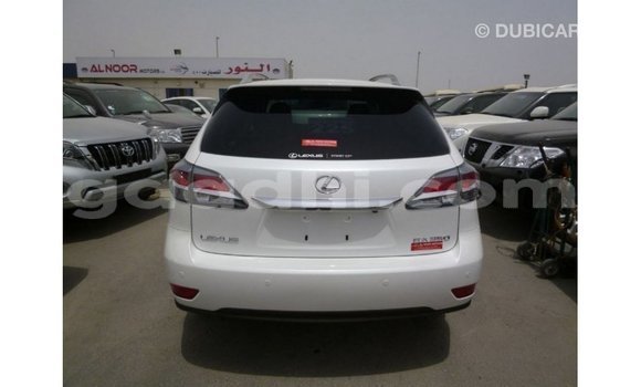 ይግዙ Imported Lexus RX 350 ነጭ መኪና በ Import - Dubai በ ሶማሊያ ይግዙ Imported Lexus RX 350 ነጭ መኪና በ Import - Dubai በ ሶማሊያ