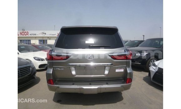 Acheter Import Voiture Lexus LX Autre à Import - Dubai, Somalie Acheter Import Voiture Lexus LX Autre à Import - Dubai, Somalie
