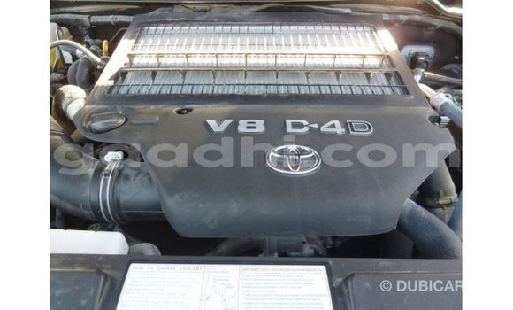 Acheter Import Voiture Toyota Land Cruiser Autre à Import - Dubai, Somalie Acheter Import Voiture Toyota Land Cruiser Autre à Import - Dubai, Somalie