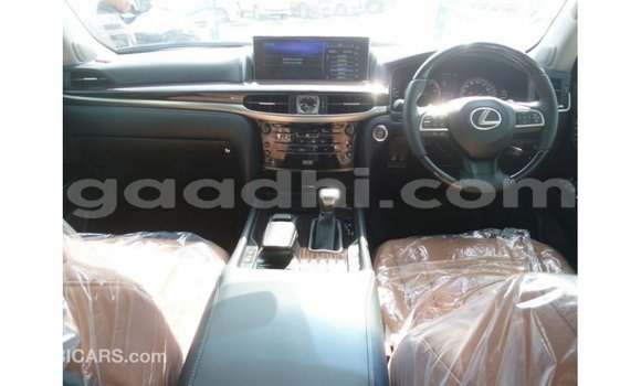 Acheter Import Voiture Lexus LX Autre à Import - Dubai, Somalie Acheter Import Voiture Lexus LX Autre à Import - Dubai, Somalie