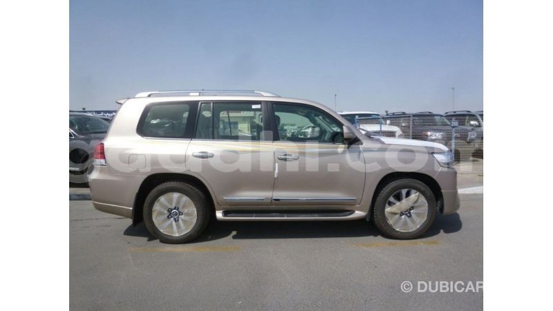 Big with watermark toyota land cruiser somalia import dubai 4109