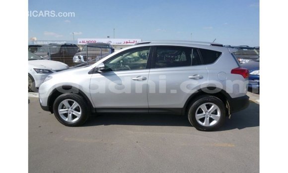 Acheter Import Utilitaire Toyota HiAce Autre à Import - Dubai, Somalie Acheter Import Utilitaire Toyota HiAce Autre à Import - Dubai, Somalie