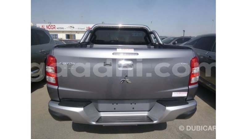 Big with watermark mitsubishi i somalia import dubai 4114